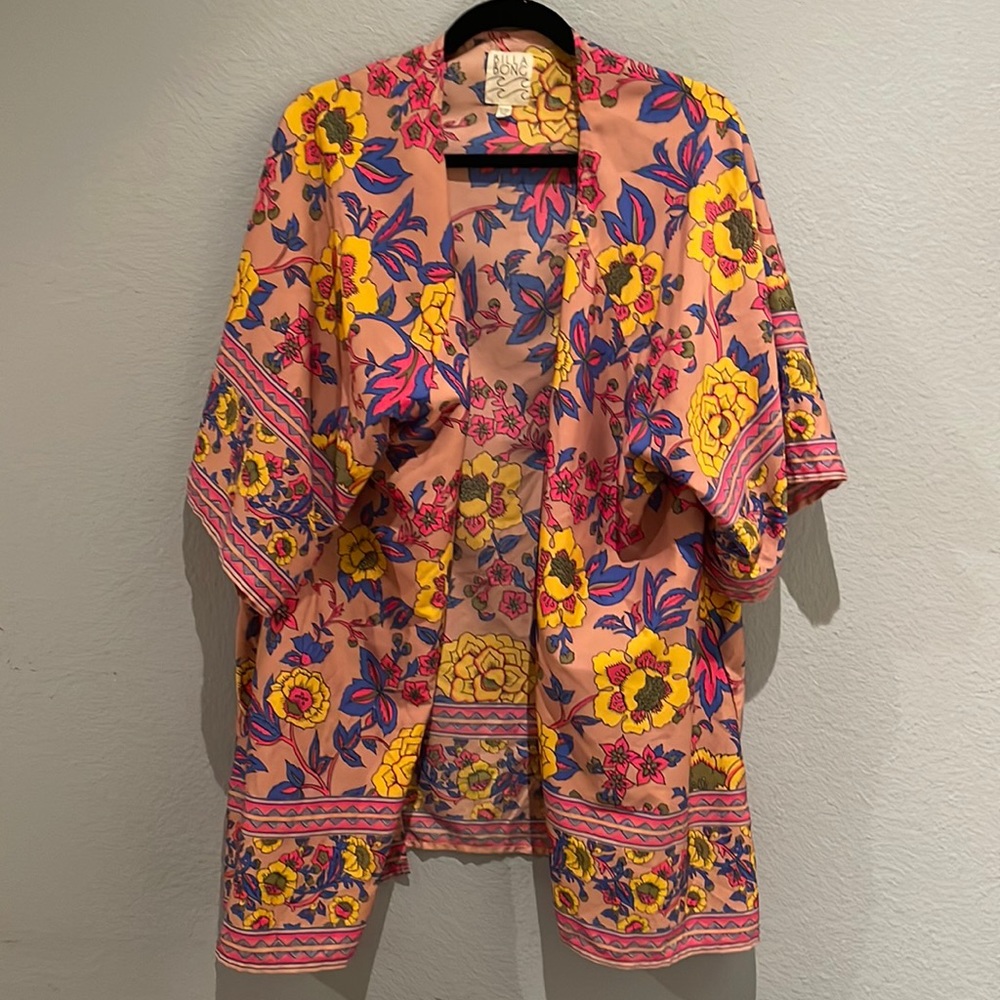 Billabong | floral cover up